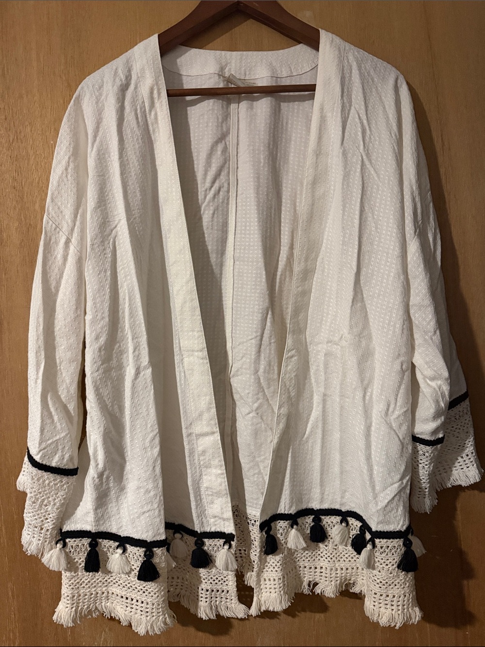 Roxy White Open-Front Crochet-Trim Cardigan with Black Tassels